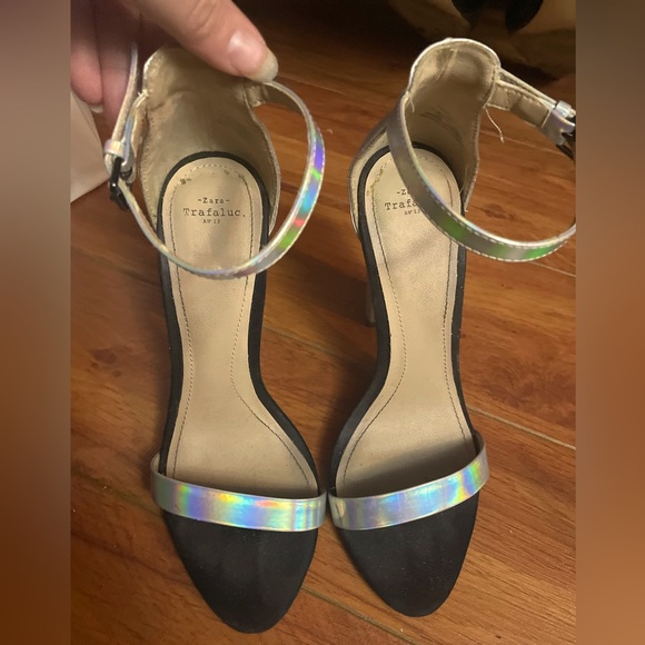 Iridescent Zara heels! - Picture 2 of 4